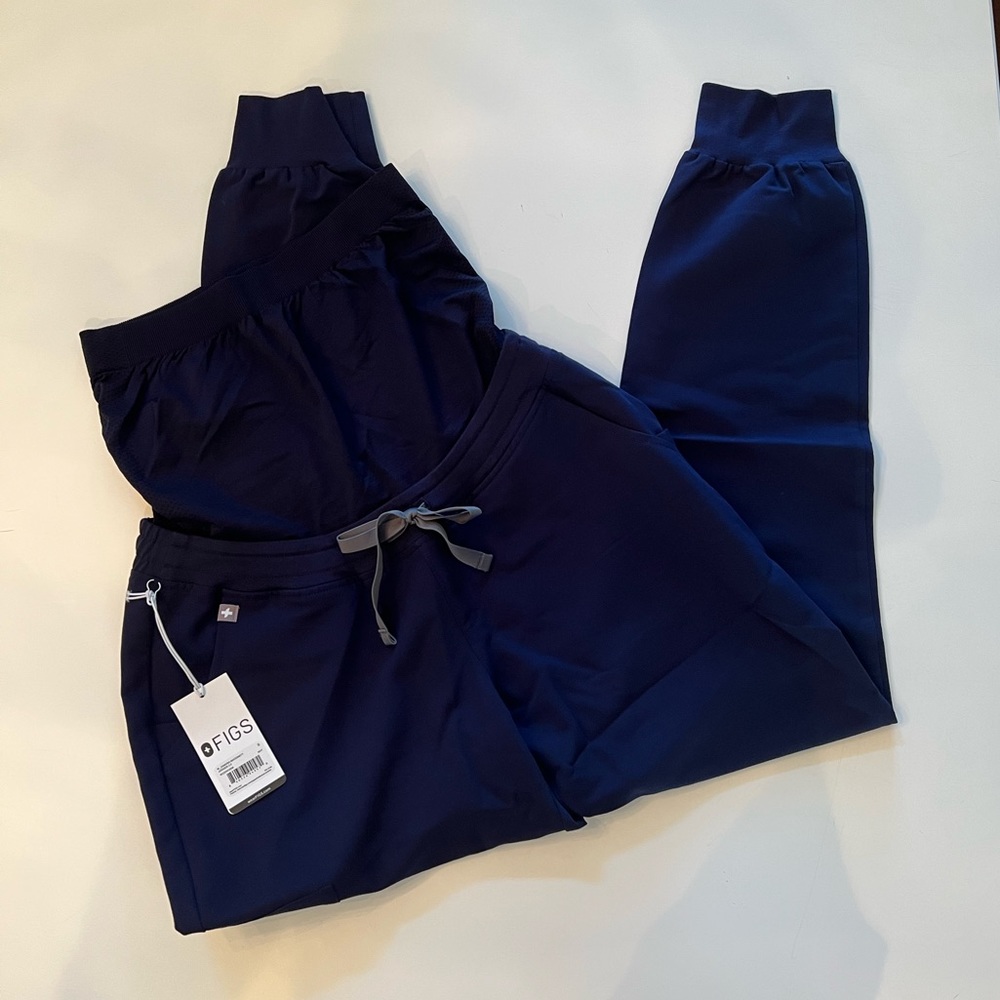 FIGS Women's Navy Zamora Maternity - Jogger Scrub Pants
